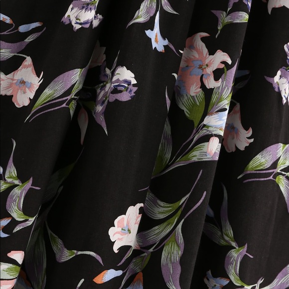 🆕🌹black floral Cami maxi dress - Picture 5 of 5